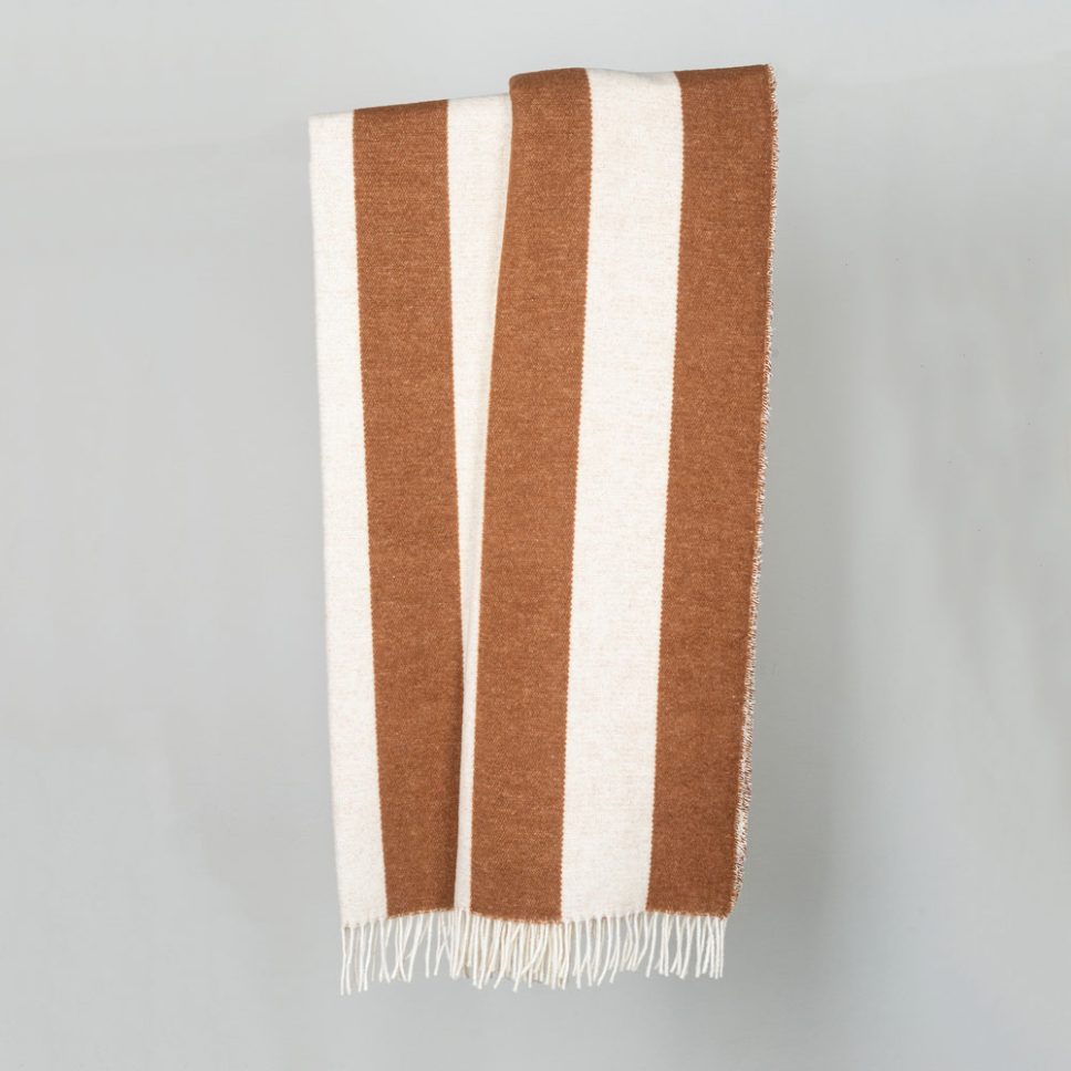 1001193 - Woll-Mix Decke-Stripe aus recycelten Rohstoffen anthrazite-offwhite – Bild 15