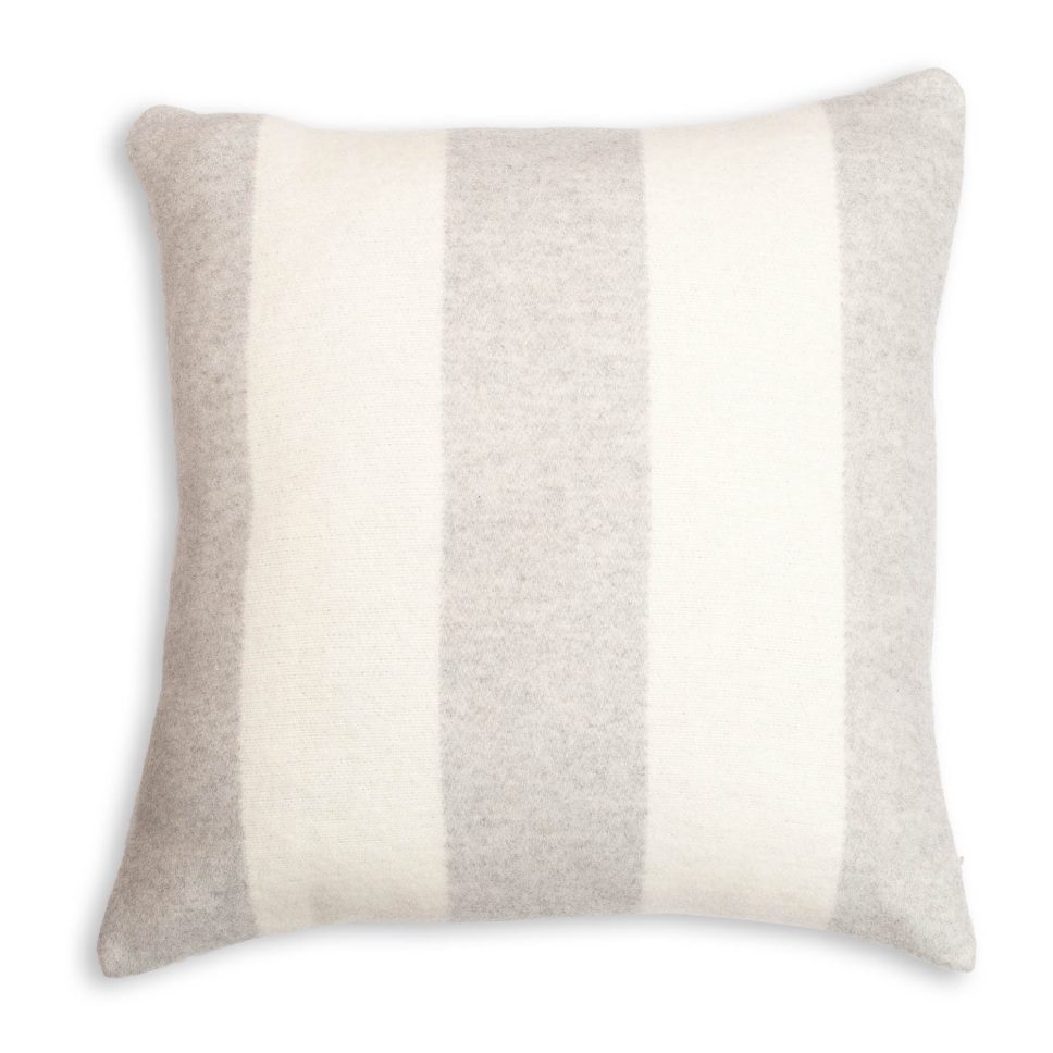 1001194 - Wollmix Colour-Block Kissen - aus recycelten Rohstoffen - perla-grau-offwhite